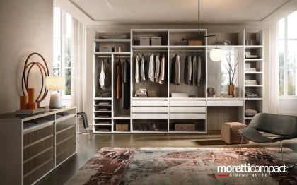T521 by Moretti
