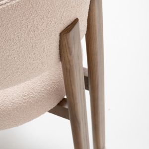 Adora arm