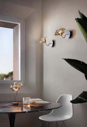 Lafleur Applique Wall