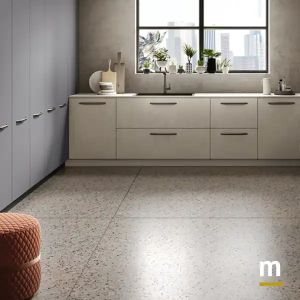 Колекция College