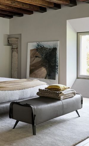 Cuff bench and pouf by Bonaldo