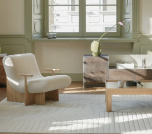 KIVO lounge chair / natural oak