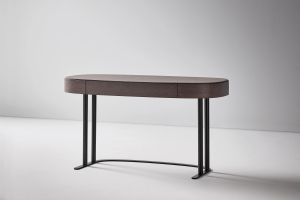 Isabey desk by Bonaldo