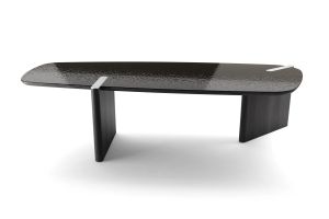 Flatiron table by BONALDO