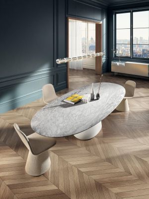 Chapeau Table