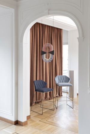 New York Stool by Saba