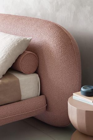 Wabi- bed by Saba 