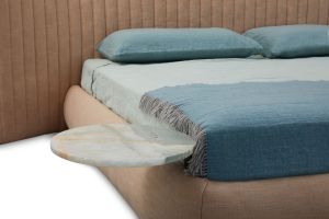 Metis  bed by Saba 