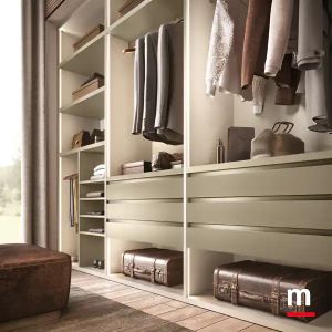 T522 by Moretti