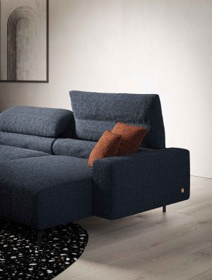 Gavi Sectional Sofa by LIU JO